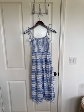 Roller Rabbit Blue and White 100% muslin dress